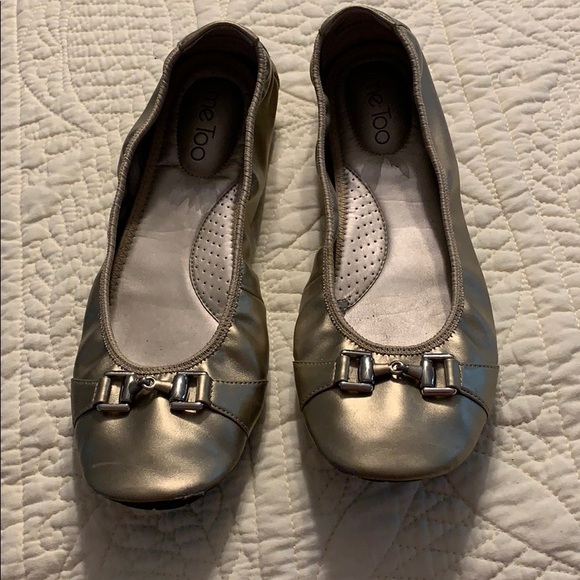 me too gold flats